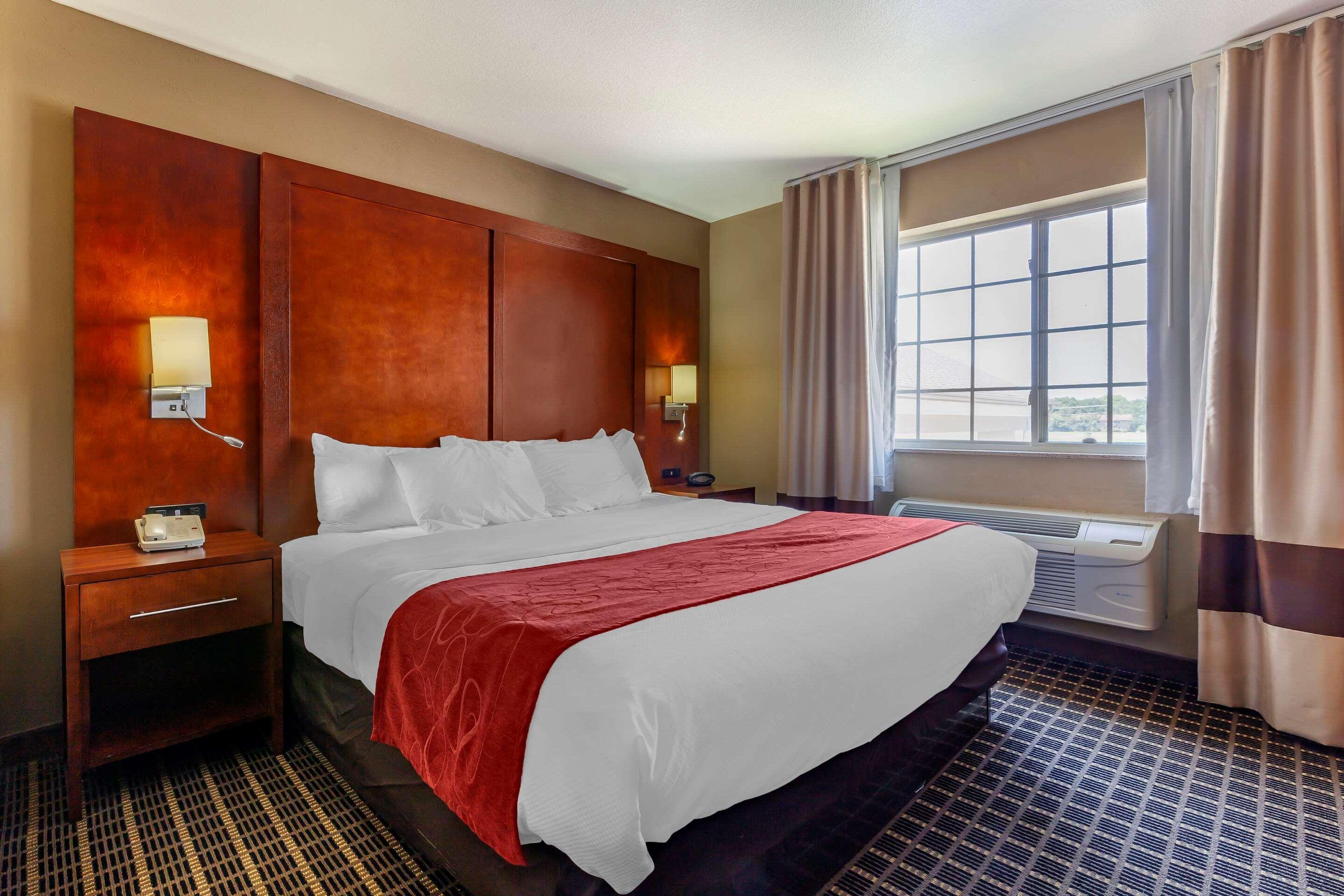 Comfort Suites Delavan - Lake Geneva Area Exteriér fotografie