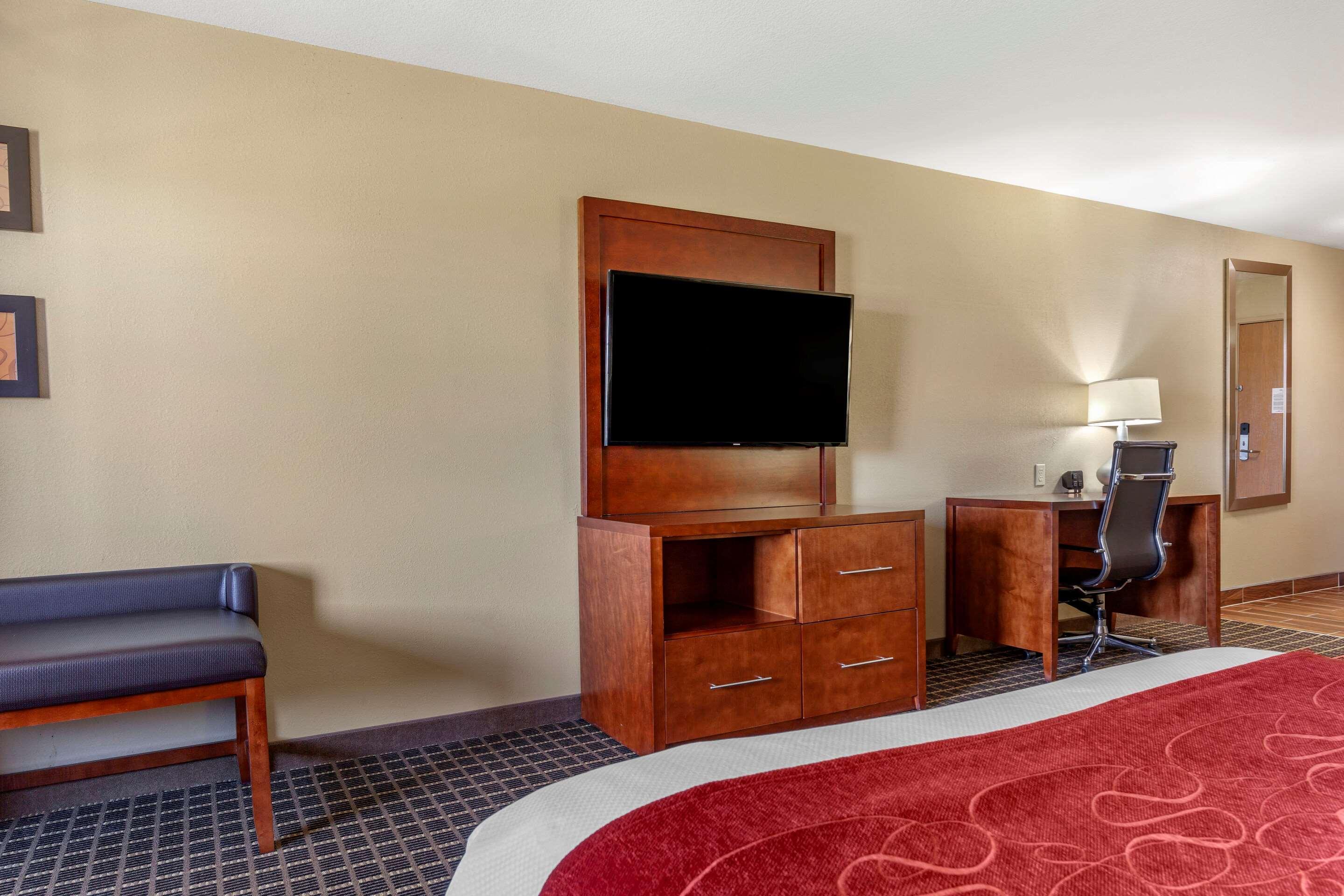 Comfort Suites Delavan - Lake Geneva Area Exteriér fotografie